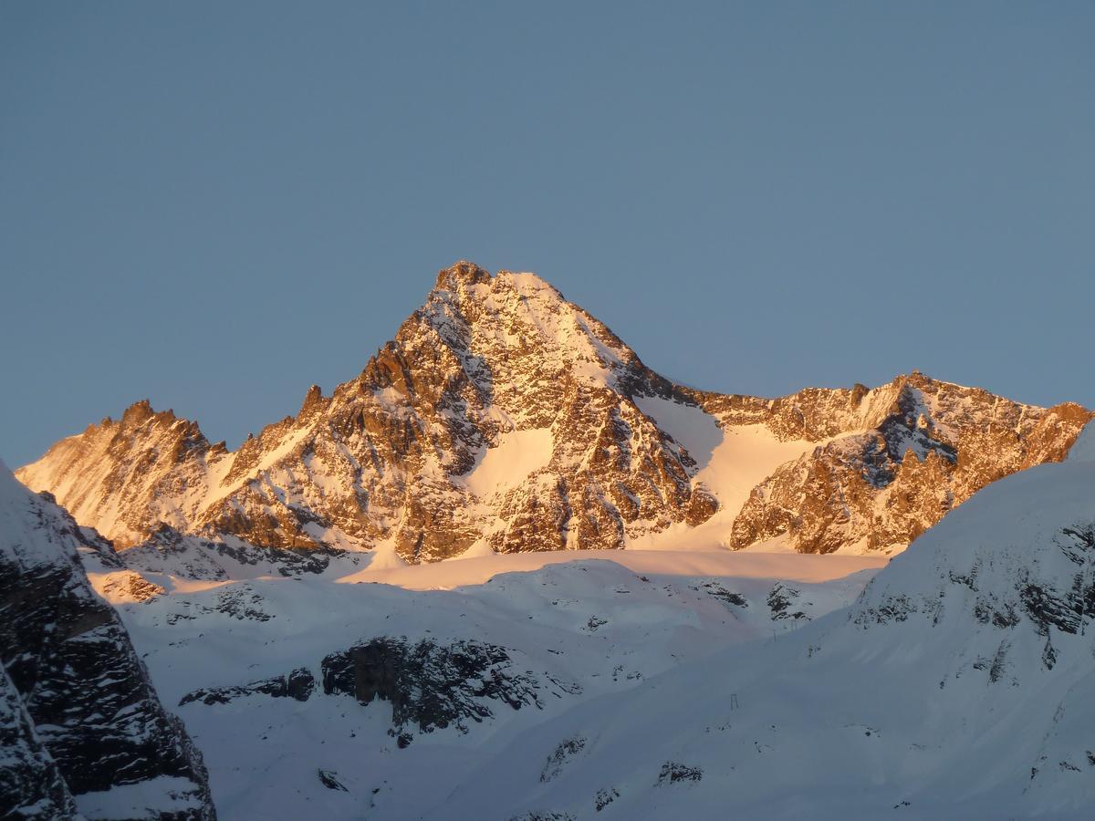 Alpengasthof Lucknerhaus Kals am Grossglockner Exterior photo